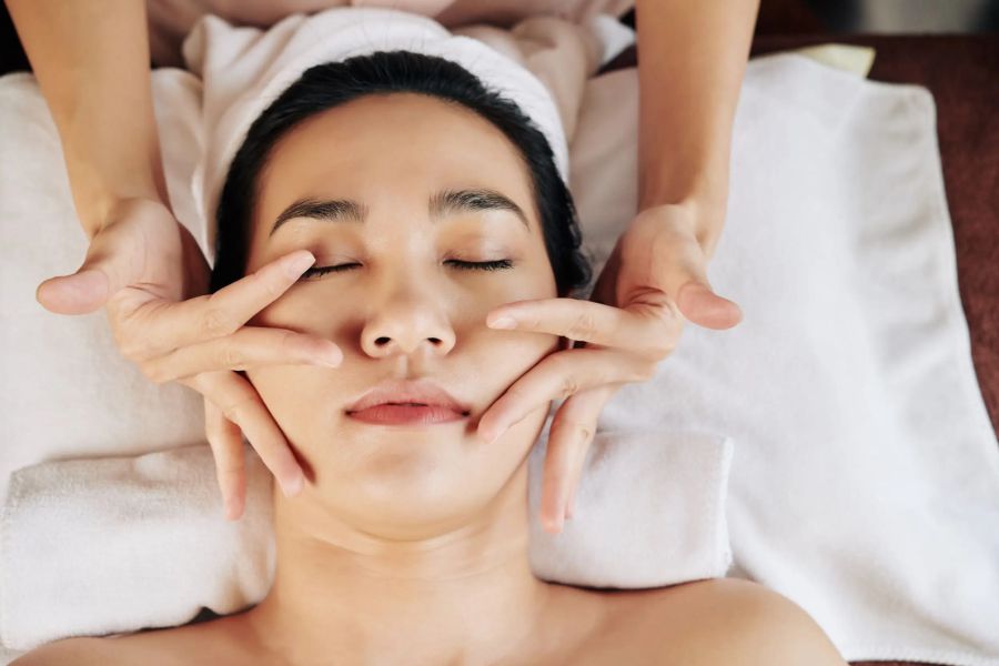 Tradisional + Face Massage